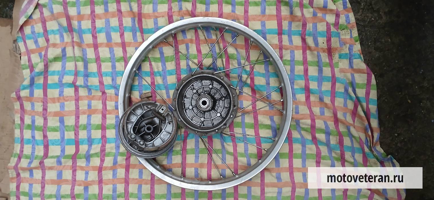 Колесо + опрник (новые) на мопед Simson S51 фото