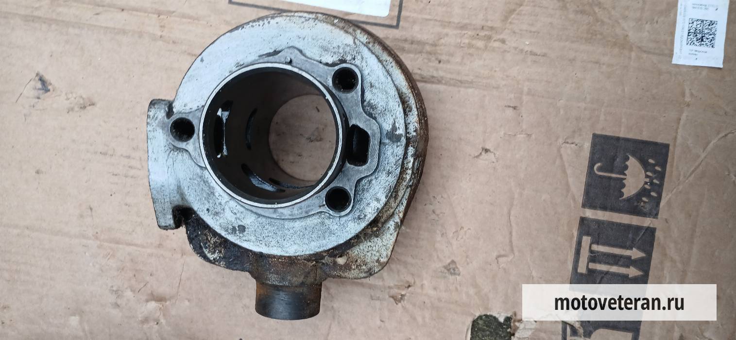 Цилиндр б/у на мотороллер Вятка Электрон фото