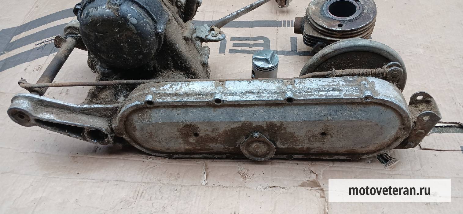 Передача в сборе (маятник) цепь на мотороллер Вятка ВП-150 фото