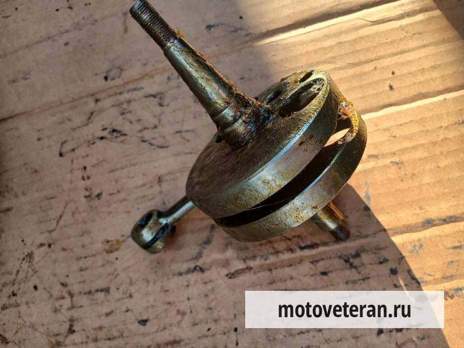 Купить Коленвал новый (СССР) на мотороллер Вятка ВП-150 в Беларуси